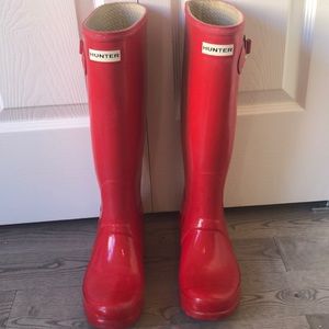 Red Hunter rain boots